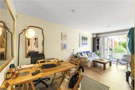 Grange Road, London, SE1 3BW - Photo 2