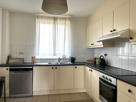 Duplex-appartement met 3 slaapkamers, centrum Beringen - Foto 2