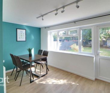 1 bedroom in a house share to rent - Photo 3