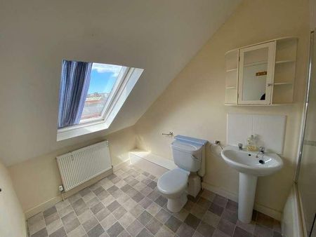 Holderness Road, Hull, HU8 - Photo 2