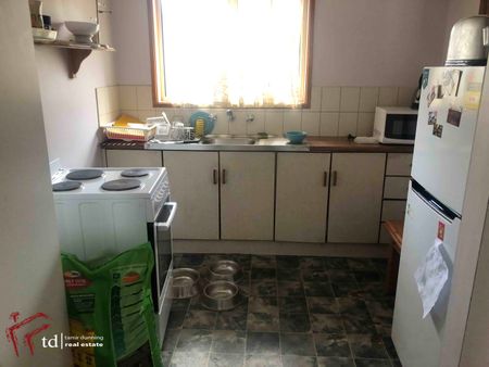 35a Jersey Avenue, Brahma Lodge SA 5109 - House For Rent - $515 | Domain - Photo 2