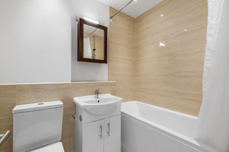 2 bedroom flat to rent - Photo 5