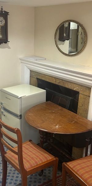 Studio Flat, Warwick Road, SW5 - Photo 1