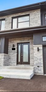 Maison de ville moderne à louer (construite en 2020)/Mondern Townhouse for rent (2020 Bulit) - Photo 3