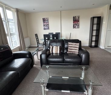 2 Bed Flat, Watkin Road, LE2 - Photo 2