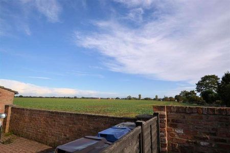 Station View, Cliffe, Selby, YO8 - Photo 2