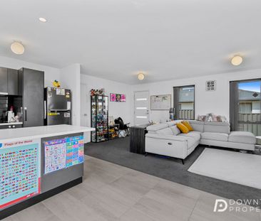 2/35 millview dr, oakdowns tas 7019 - Photo 5