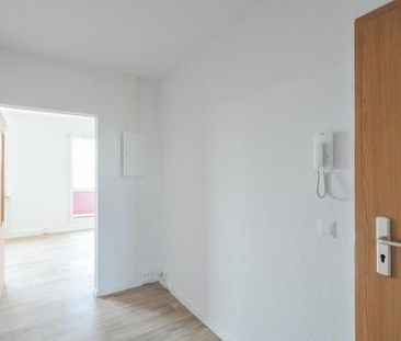 3-Raum-Wohnung mit Balkon! *komplett saniert* - Foto 1