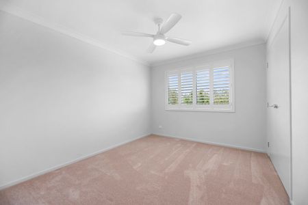 Exquisite Corner Block Property Move In Ready! - Photo 4