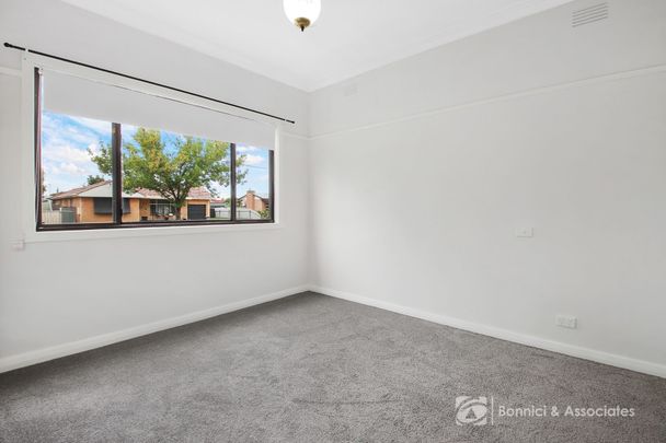 542 Sanders Road, Lavington - Photo 1