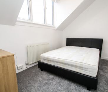 Hessle Terrace, Leeds - Photo 4