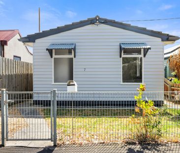 Conveniently Situated! - Photo 3