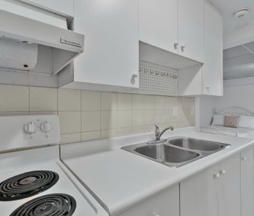 For Lease - 148 Rusholme Road Unit# basement, Toronto, Ontario - Photo 3
