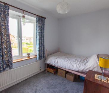 3 bedroom detached house to rent - Photo 5