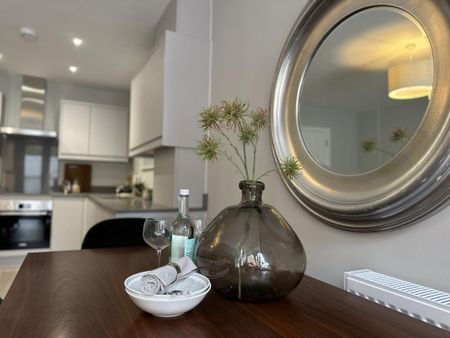 2 bedroom apartment to rent - Photo 3