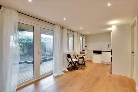 Holburne Road, London, SE3 - Photo 5