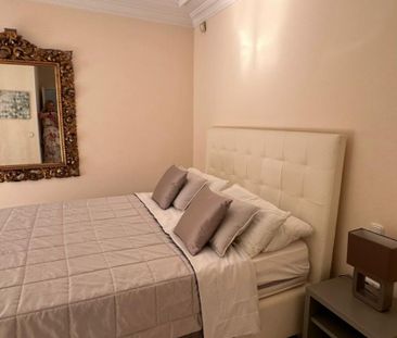 Alquiler Villa en Milla De Oro, Marbella - Photo 3