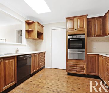 8 Westcombe Place, Rooty Hill, NSW 2766 - Photo 5