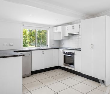 31 High Street, Morpeth - Photo 1