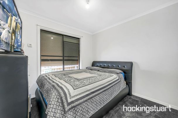 2 Neman Court, Roxburgh Park. - Photo 1