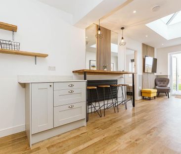 6 bedroom semi-detached house to rent - Photo 6