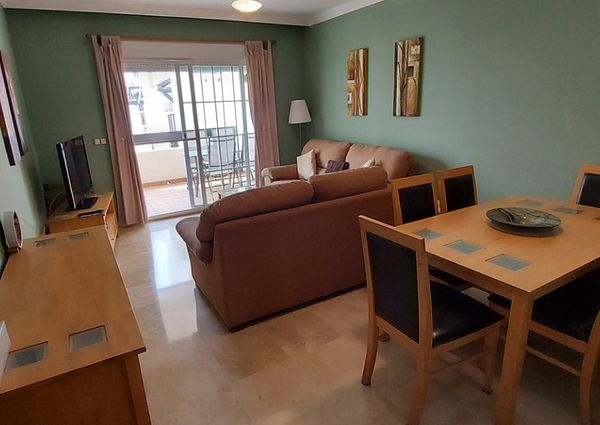 2 Bedroom Apartment For Rent in San Luis de Sabinillas