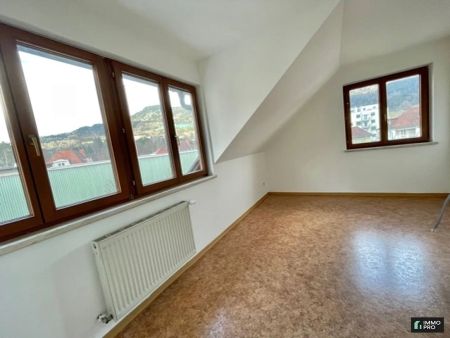 Schöne 4-Zimmer Wohnung in Leoben direkt bei der Uni zu vermieten - Foto 3