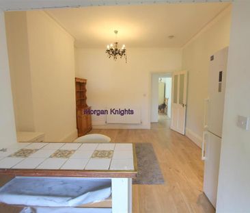 3 bedroom apartment to rent - Photo 3