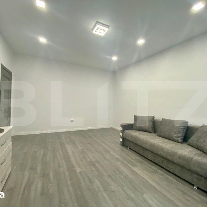 Garsoniera mobilat modern, decomandata, boxa, 43mp, zona strazii Maram - Photo 1