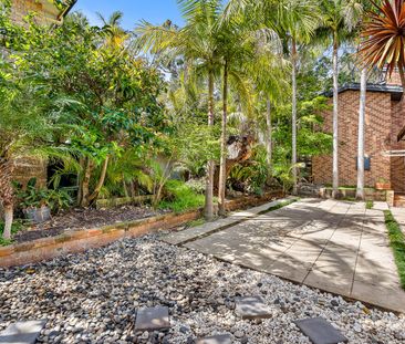 Freshly updated family home in tranquil location - Photo 6