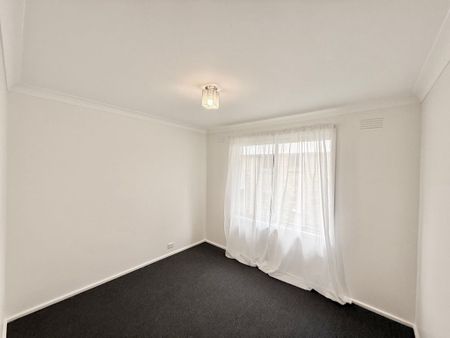 11 Benaud Street, Charlestown - Photo 4