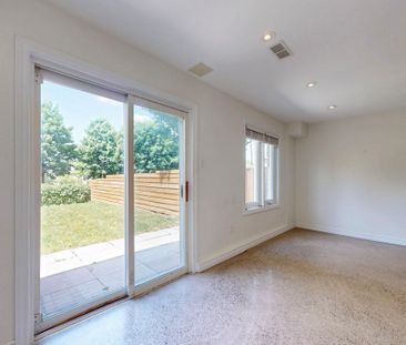 For Lease - 16 Stiles Avenue, Aurora, Ontario - Photo 2