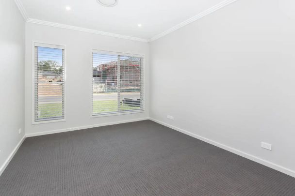 “‘GRANTHAM ESTATE’” - Photo 1