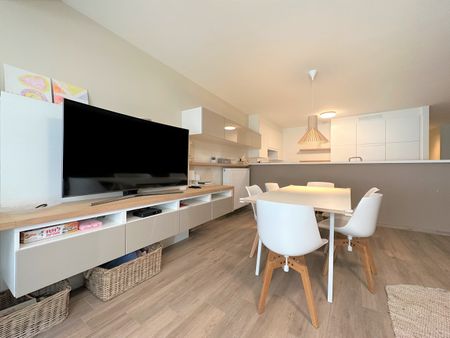 Gelijkvloers appartement met 3-slaapkamers en tuin in het Zoute. - Foto 2