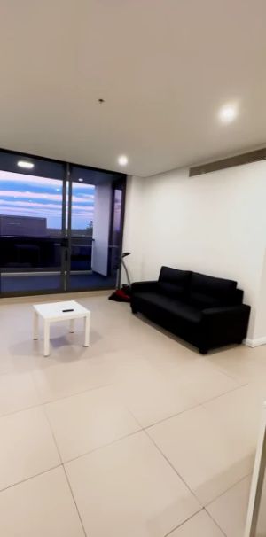 6 STUDIO DRIVE, Sydney - Photo 1