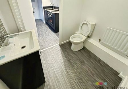 Carlton Boulevard - Photo 4