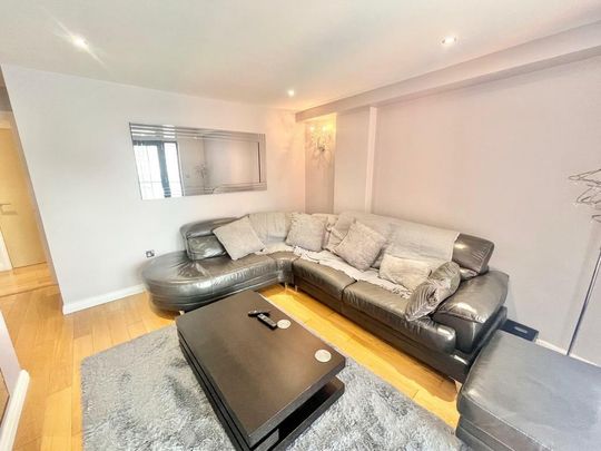 2 bedroom apartment to rent - Photo 1