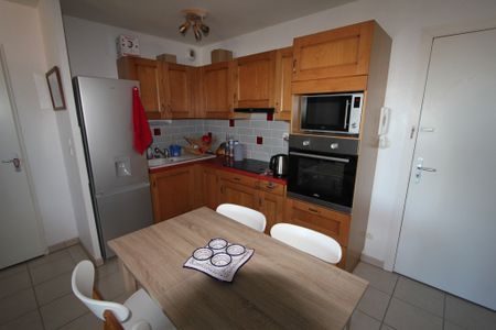 Location Appartement 2 pièces 38m² PUJAUDRAN 32600 - Photo 3