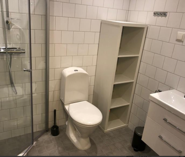 Snödroppsgränd, Hässelby - Photo 2