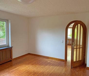 Schönes freistehendes Einfamilienhaus mit großem Sonnengarten - Foto 1