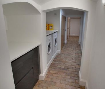 1 bedroom in a house share to rent - Photo 6