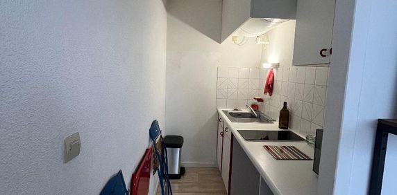 Location Appartement 1 pièce 23m² BORDEAUX 33800 - Photo 2