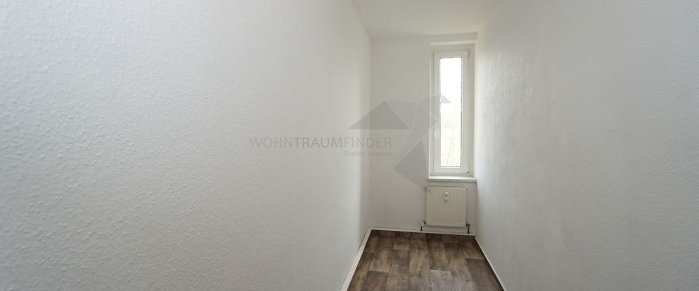 Große 2-Raum-Wohnung mit tollen Holztüren, Tageslichtbad und Abstellkammer - Photo 1