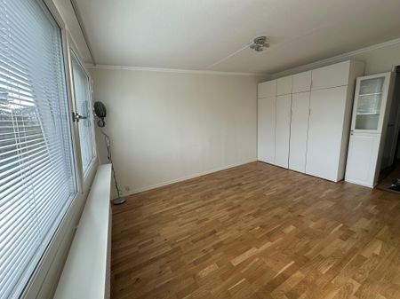 Radarvägen, Täby - Photo 2