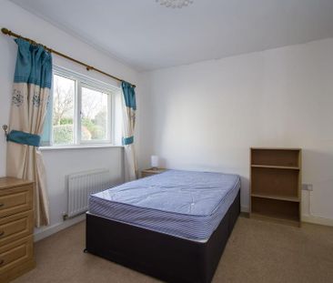 2 bedroom terraced house to rent - Photo 4