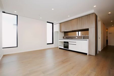 2 Bed, 2 Bath - Photo 2