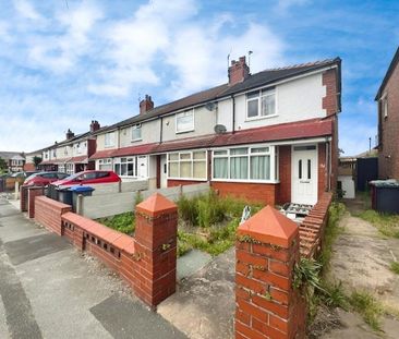 2 bedroom end of terrace house to rent - Photo 4
