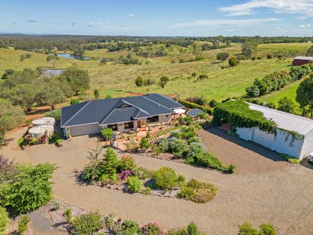 39 Old Creek Rd, 4660, Childers Qld - Photo 4