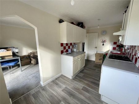 2 bedroom bungalow to rent - Photo 2