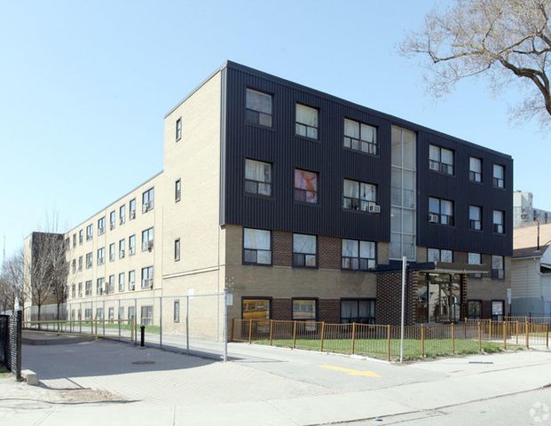 GuestVille Apartments | 80 Guestville Ave, Toronto - Photo 1